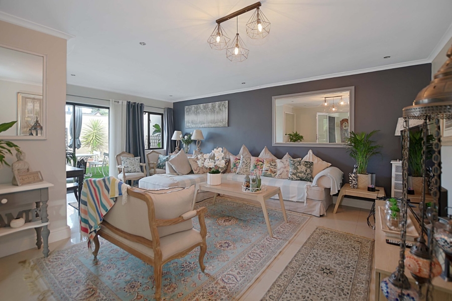  Bedroom Property for Sale in West Beach Western Cape